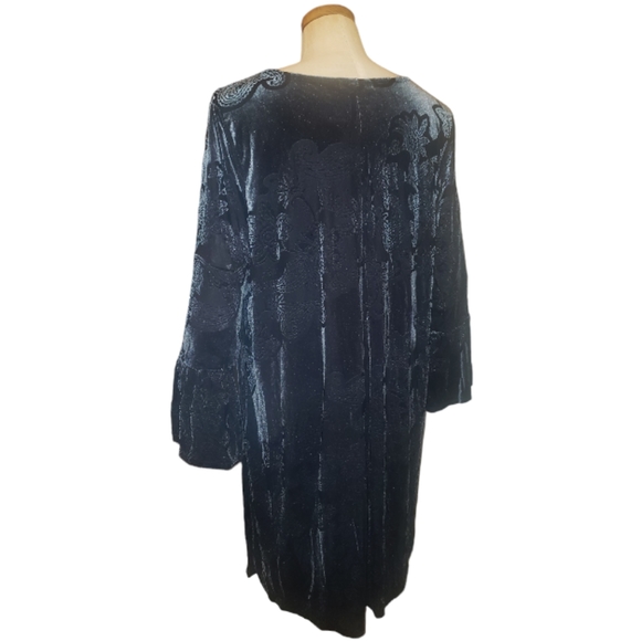 Gilli Sazan Black Floral Velvet Colorshift Sparkles Flare Sleeves Dress 1X NWT - Picture 4 of 17